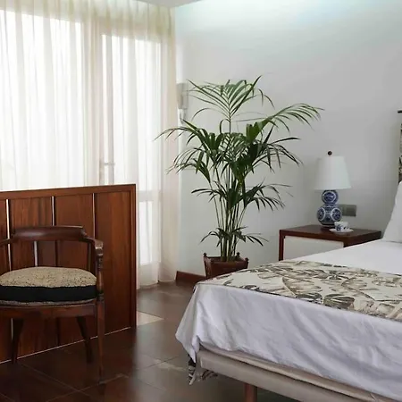 Modern Luxury Canarian House Гарачико